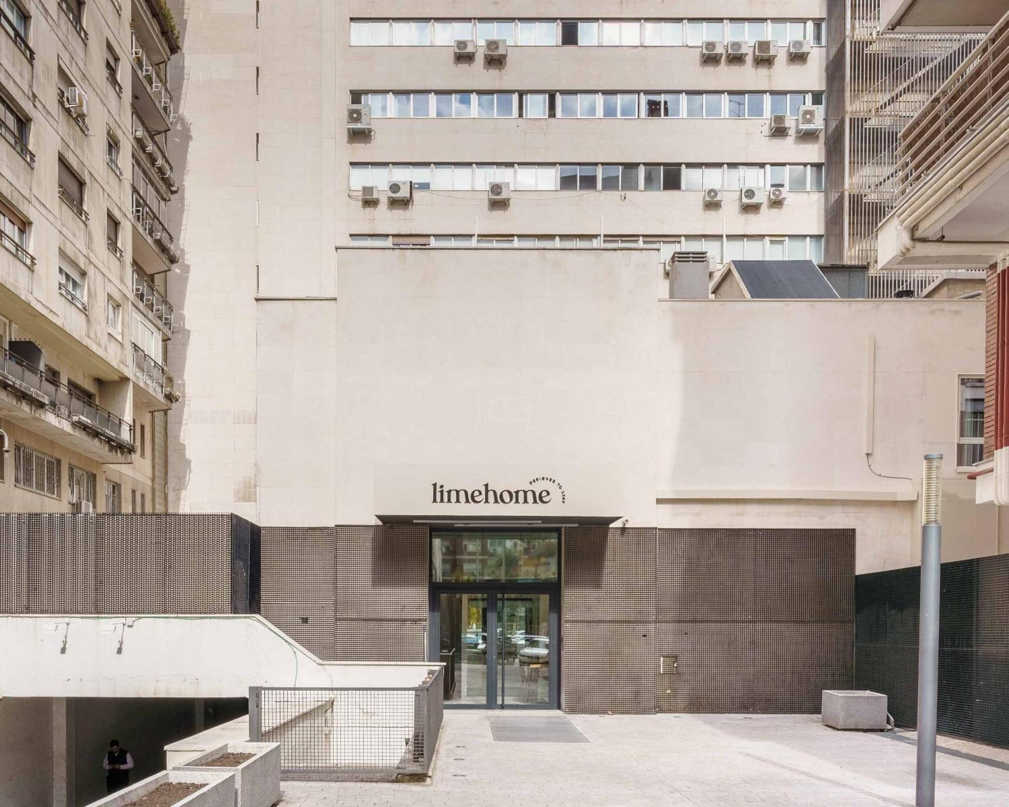 Limehome Madrid Calle De Juan Hurtado De Mendoza Zewnętrze zdjęcie